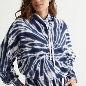 Lucky Brand Tie Dye Sweatshirt M Blue/White Chill At Home Hoodie